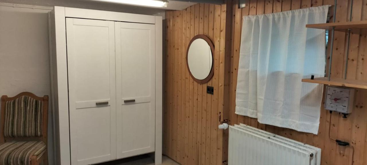 1 Oder 2 Monteurzimmer Nahe Flughafen Homestay *