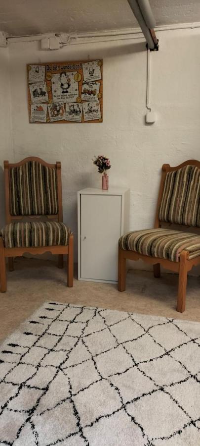 1 Oder 2 Monteurzimmer Nahe Flughafen Homestay *
